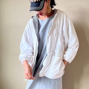 Hooded white drawstring utility full zip jacket, Tara Vanessa Paris, Sz. medium